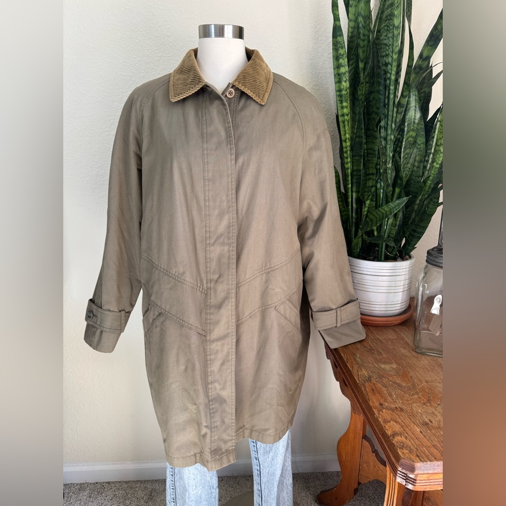 Vintage Barn Coat Corduroy‎ Collar Plaid Lining Size 12